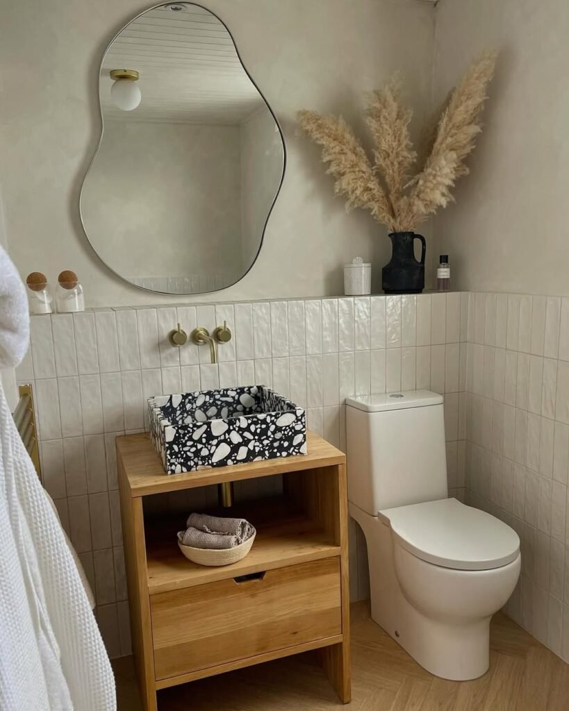 deep textured limewas palladio in seren bathroom