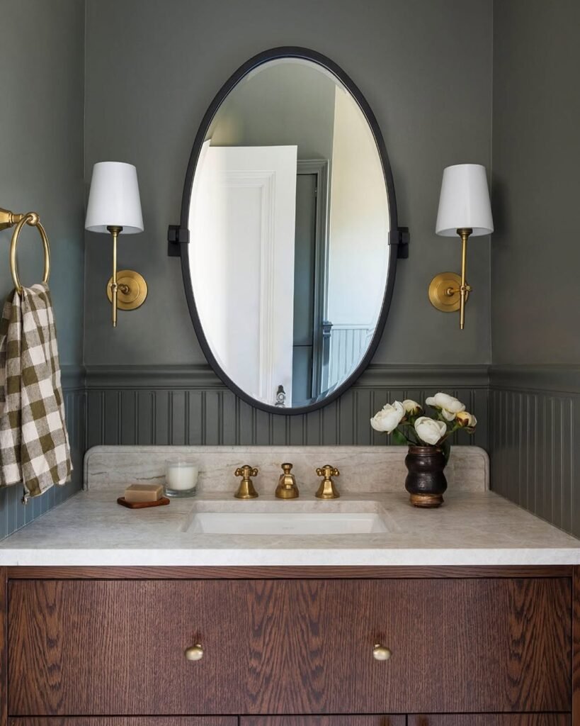 moody thanderous color in small bathroom